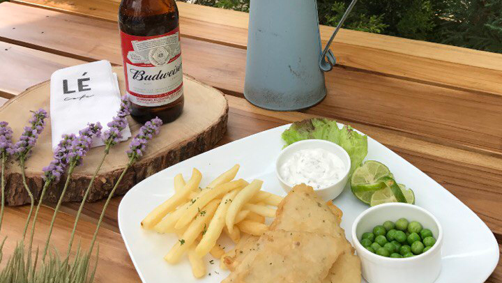 Lé Vantage Café Bar photo 1