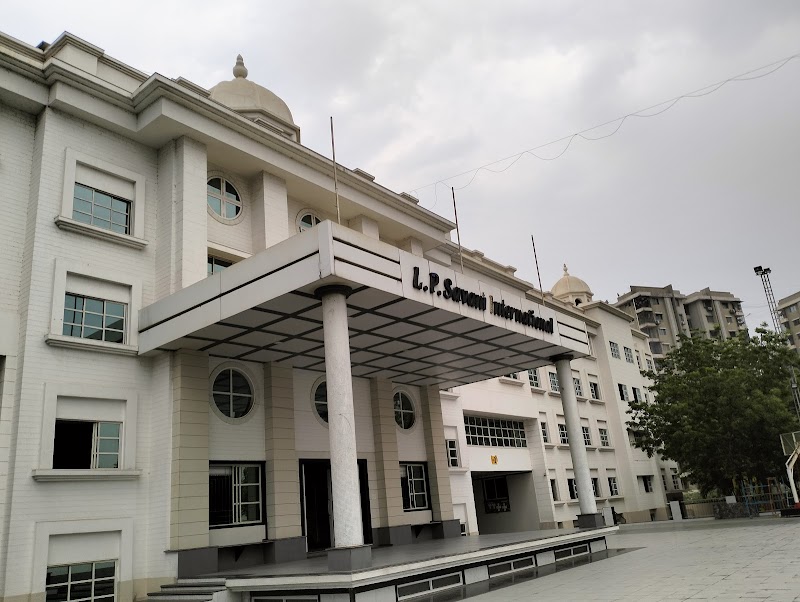 L.P. Savani International School logo