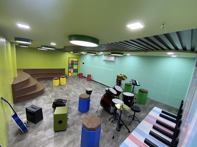 L.P. Savani International School photo 1