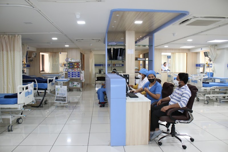 Phoenix Hospital, Naroda photo 1