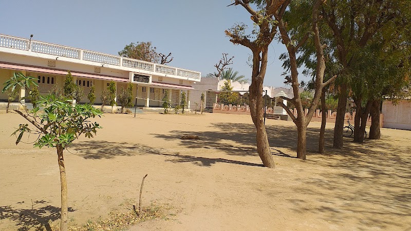 RAJPUROHIT HOSTEL logo
