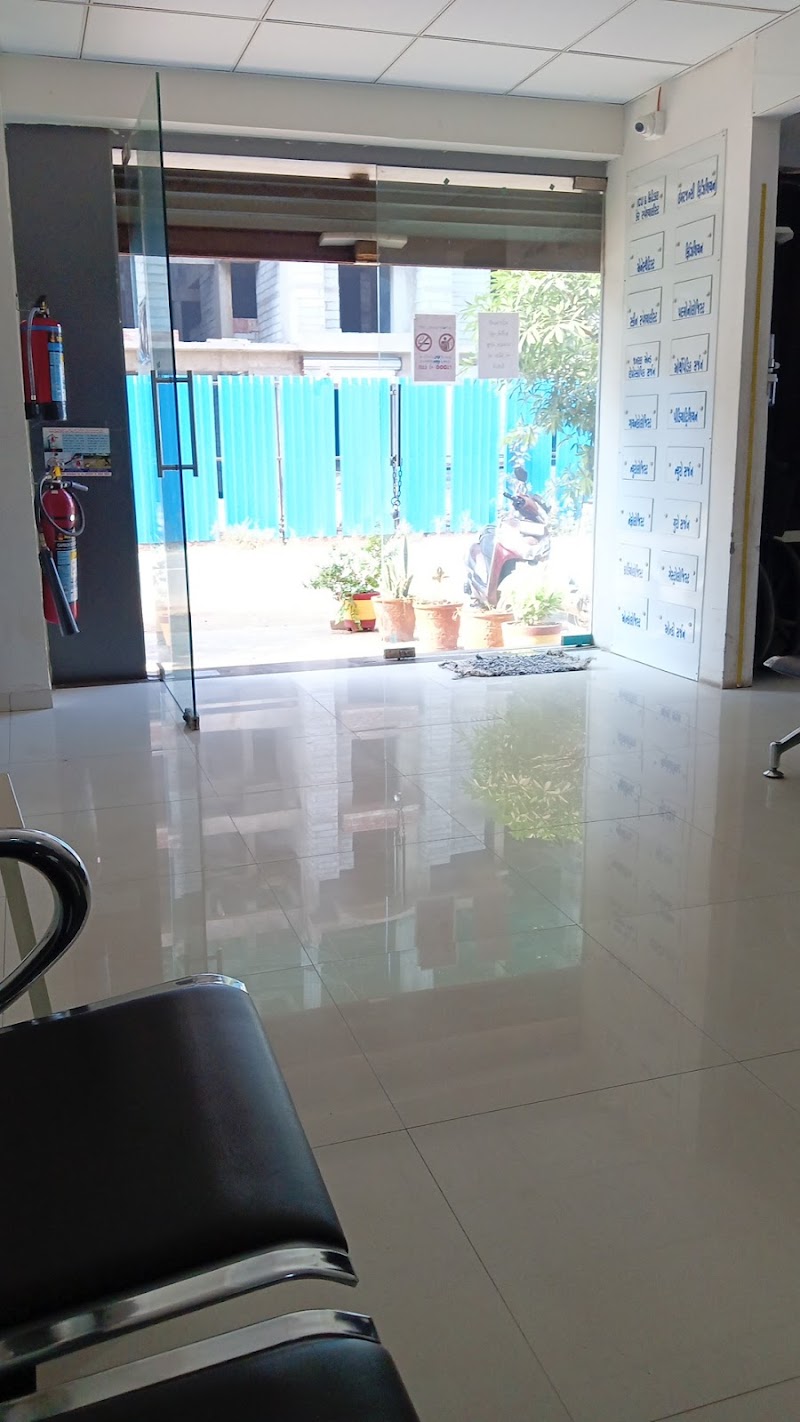Ruddra Hospital - Emergency 24 X 7, Best ICU & Hospital in Ahmedabad | Physician | Gynecologist | Orthopaedic | Urologist photo 2