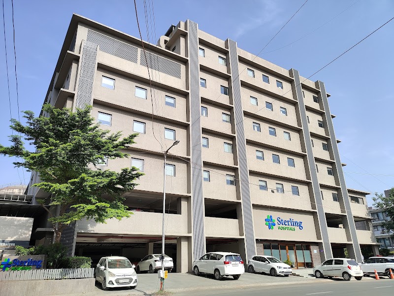 Sterling Hospitals - Sindhubhavan Ahmedabad photo 1