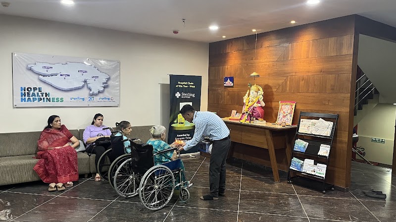 Sterling Hospitals - Sindhubhavan Ahmedabad photo 3